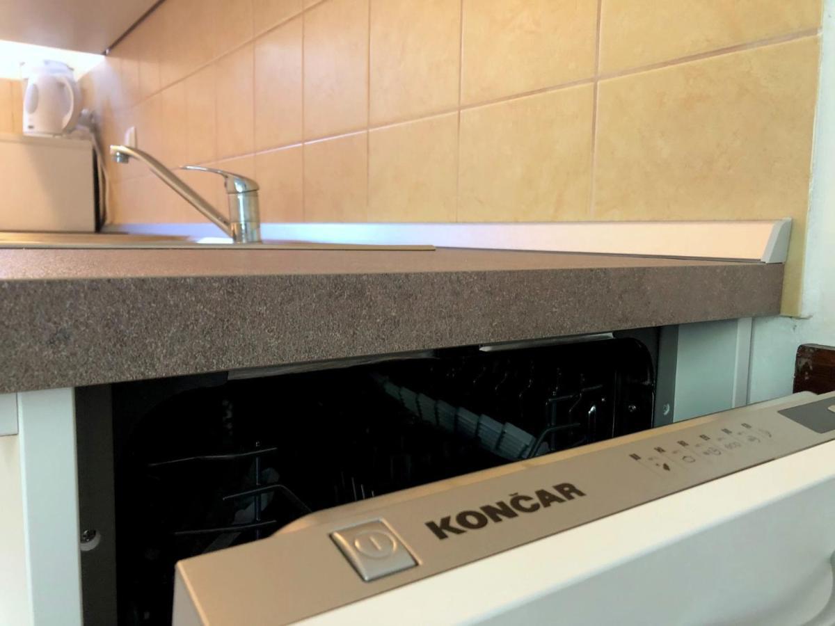Miramar Gardenn Apartmment Banjol Zewnętrze zdjęcie